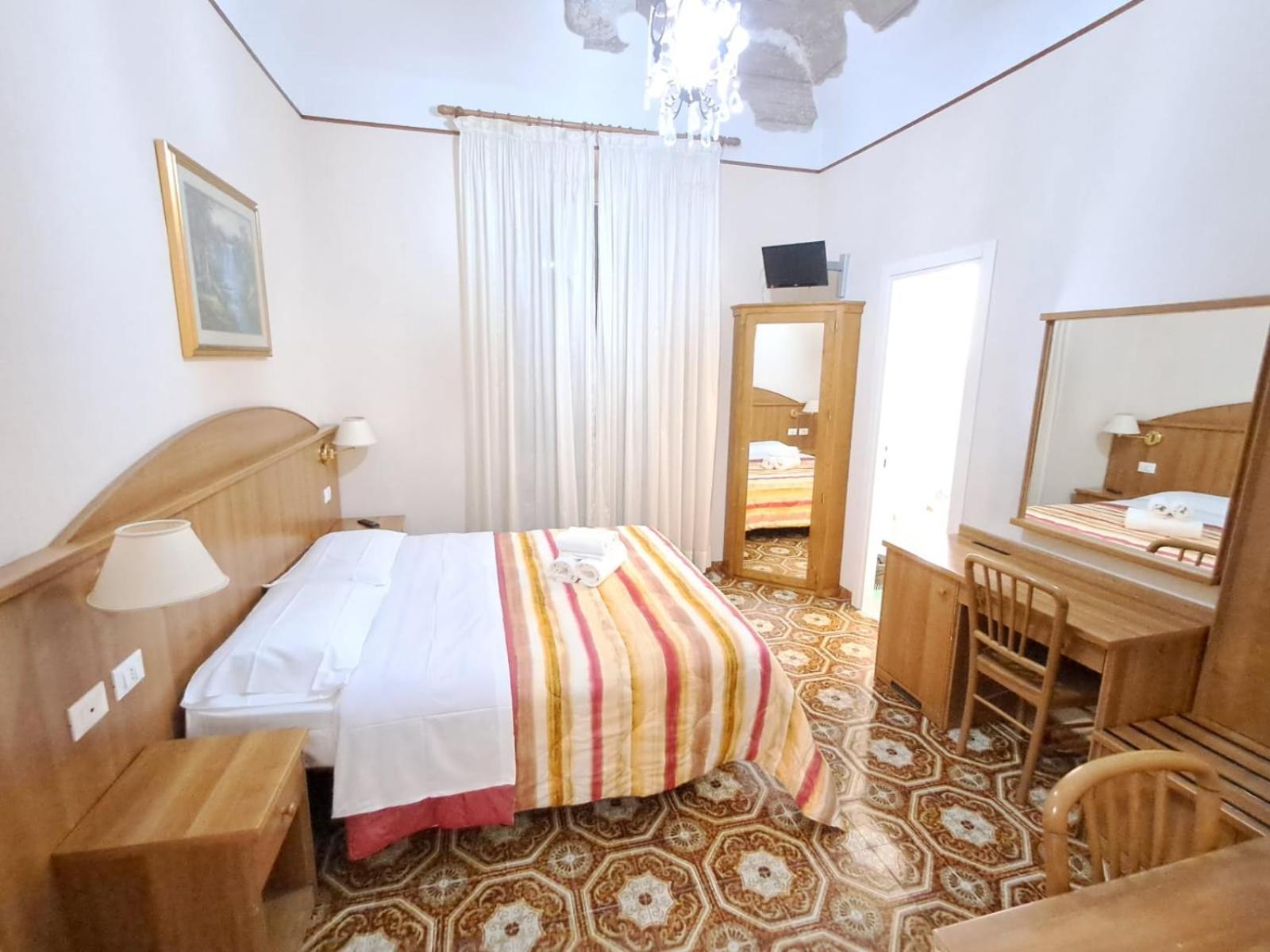 Nahid Accommodation Rome Exterior photo